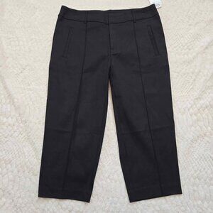 Capri Pants Women's Size 14 NEW